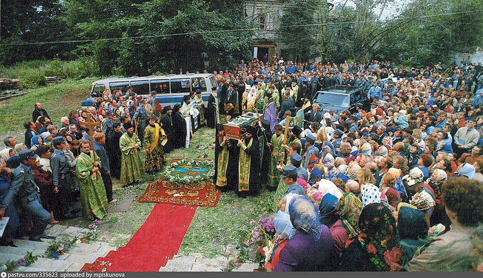 The second finding of the relics of St. Seraphim of Sarov in 1991