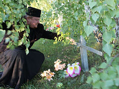 Grave of priest martyred by Bolsheviks identified in Russian village