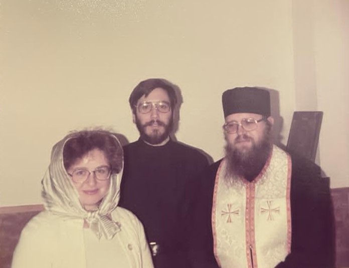 Павел и Сусанна Волменские с иеромонахом Иларионом после Пасхи, 1984 год, Джорданвилль