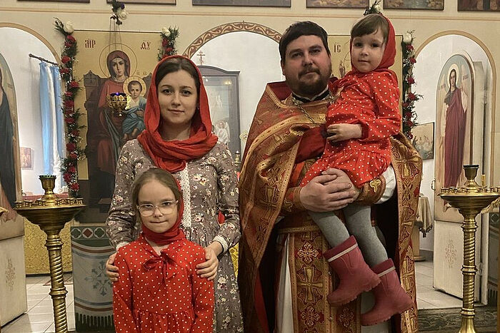 Семья священника Александра Ипатова из Великого Новгорода