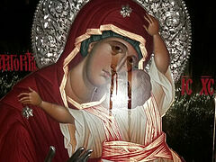 Myrrh-streaming icon heals little girl in a coma