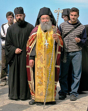 Ο Αρχιμανδρίτης Γρηγόριος (Ζουμής), καθηγούμενος της Ιεράς Μονής Δοχειαρίου