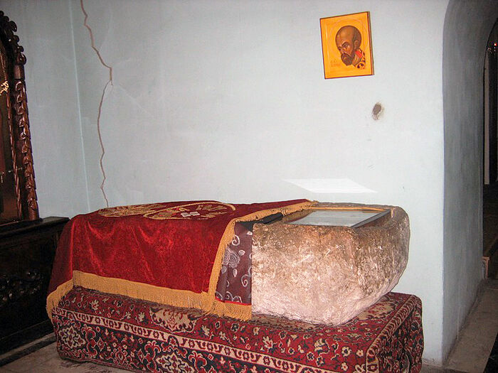 Гробница святителя Иоанна Златоуста