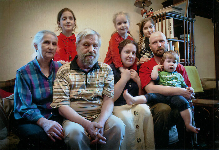 Дмитрий Андреевич Достоевский с семьей