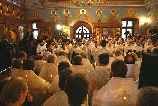 Fr. Daniel’s funeral, November 23, 2009. Photo: Deacon Andrei Radkevich