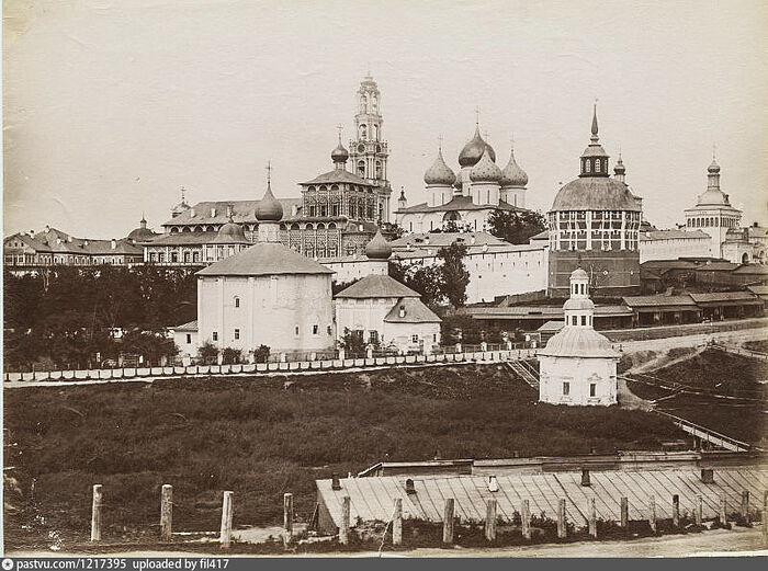 Вид Свято-Троицкой Сергиевой лавры 1880–1885