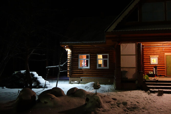 Το σπίτι των Ποπόβ τον χειμώνα
