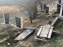 Kosovo: Orthodox cemetery desecrated near Gračanica Monastery