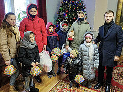 Orthodox Churches offer humanitarian and social aid to poor and needy
