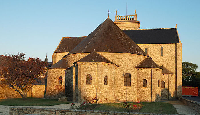 Церковь аббатства Св. Гильды в Сен-Жильдас-де-Рюи, Бретань