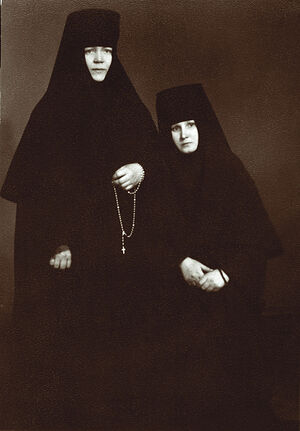 Духовные сестры Георгия и Варвара