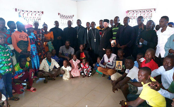African priests and laity with Fr. George Maximov. Photo: Telegram