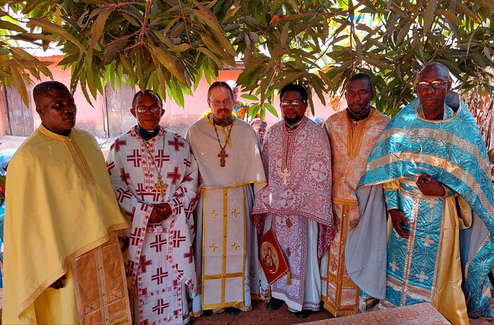 Fr. George with Nigerian priests. Photo: Telegram