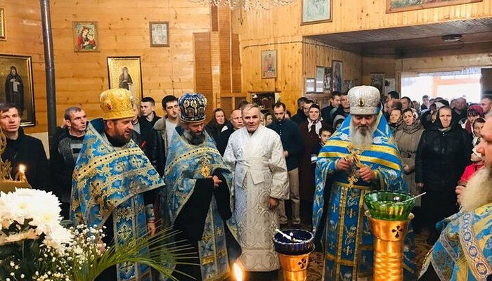 2019: Ημέρα πανηγύρεως στον Ιερό Ναό Σύλληψης της Αγίας Άννας, στο χωριό Βερχοβίνα. Φωτογραφία: ivano-frankivsk.church.ua