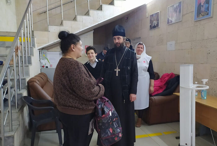 В Шахтинской епархии открыли пять новых центров гуманитарной помощи
