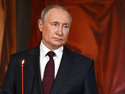 Владимир Путин поздравил верующих с Пасхой