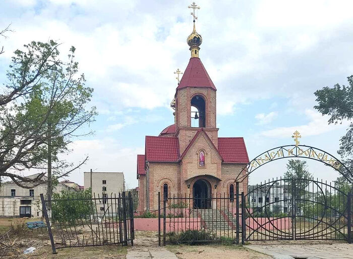 Очередной поврежденный храм в г. Рубежное Луганской области