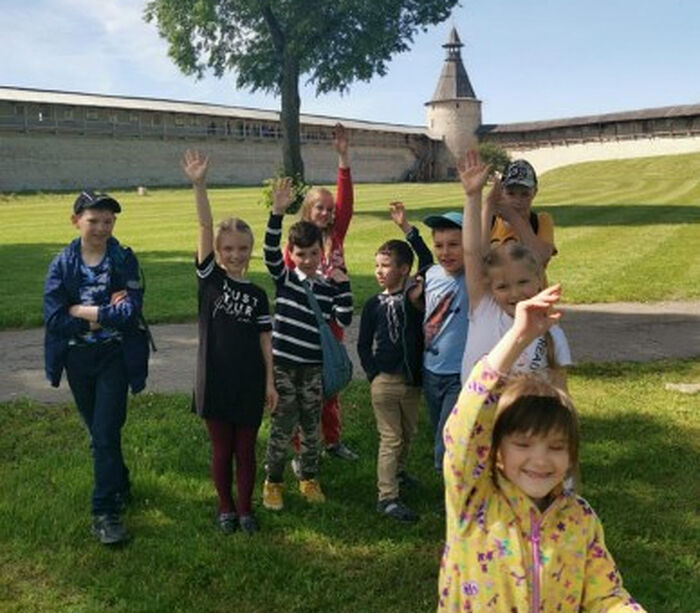 Детский городской лагерь при Троицком соборе начал свою работу