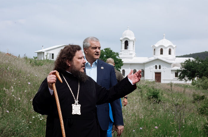 Глава Республики Крым посетил монастырь святого апостола и евангелиста Луки