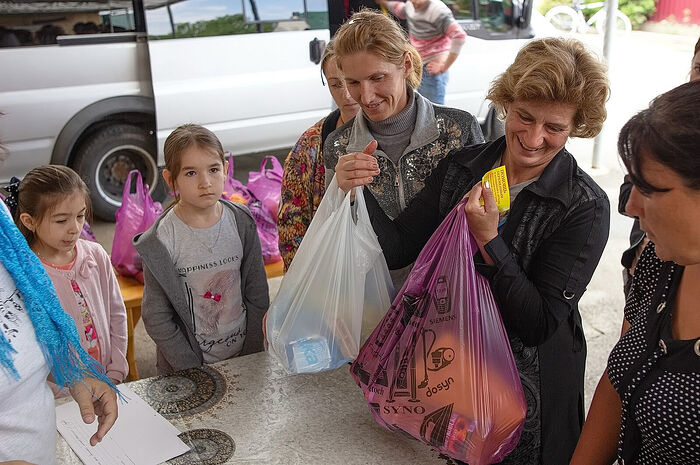 «Дом для мамы» Пятигорской епархии реализовал проект помощи семьям в отдаленных селах