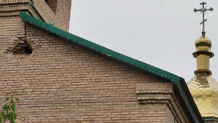 В кафедральный собор Северодонецка снова повредил снаряд