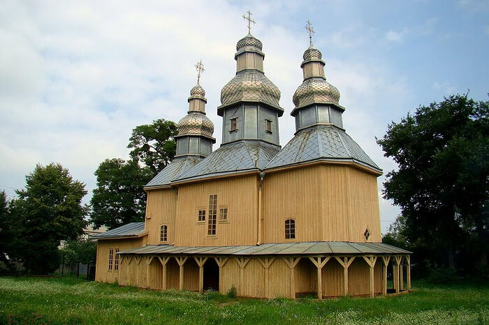 Сторонники «Православной церкви Украины» захватили Покровский храм Киевской епархии в Фастове
