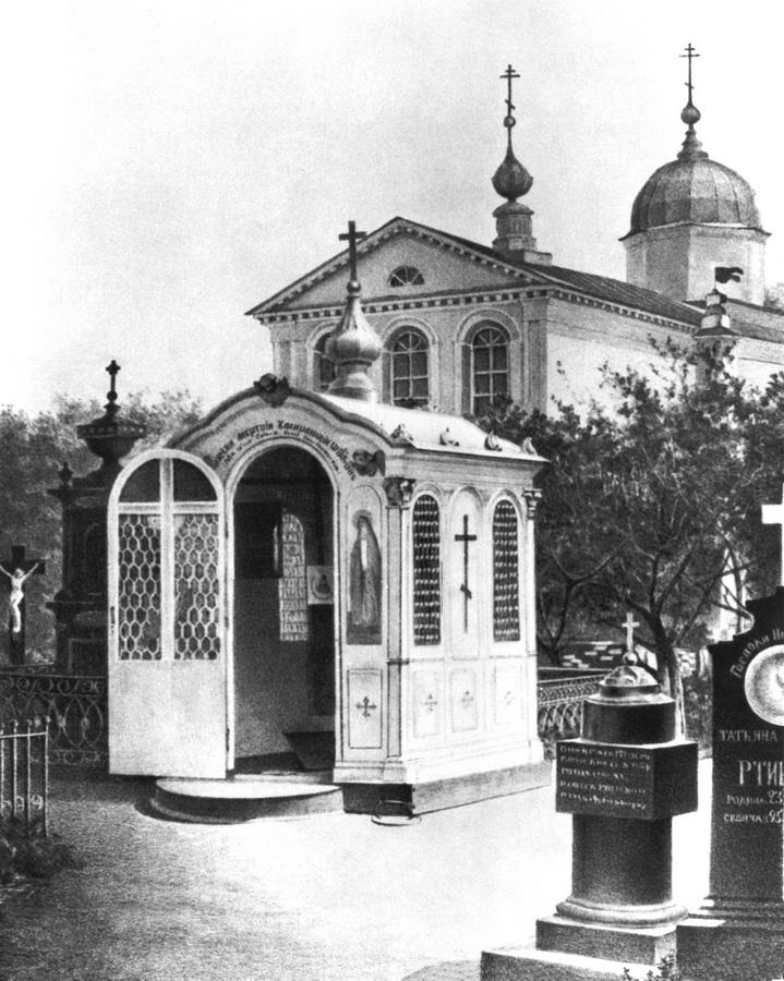 Chapel on the site of the burial of Elder Macarius