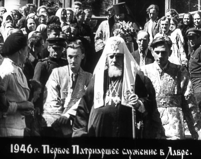 The first Patriarchal service in the Lavra after its reopening, 1946