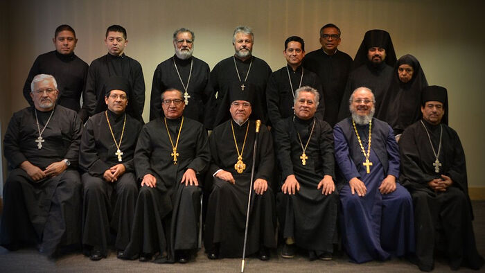 Archbishop Alejo and clergy of the Diocese of Mexico. Photo: ocamexico.org