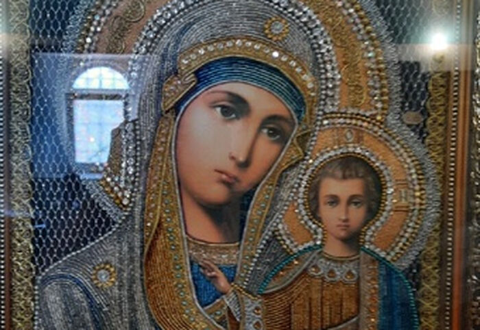 The Kazan Icon of the Mother of God, made by Zoya Nikolaevna Fomenko