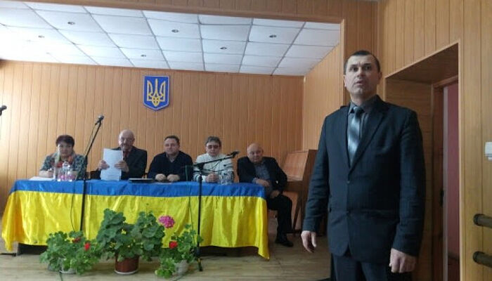 Βουλευτές του Συμβουλίου του χωριού Μαχνόβκα αποφάσισαν να απαγορεύσουν τη λειτουργία της ΟΟΕ