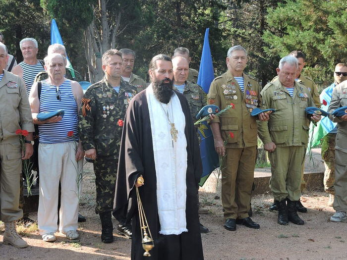 Севастопольские десантники помолились о своих братьях