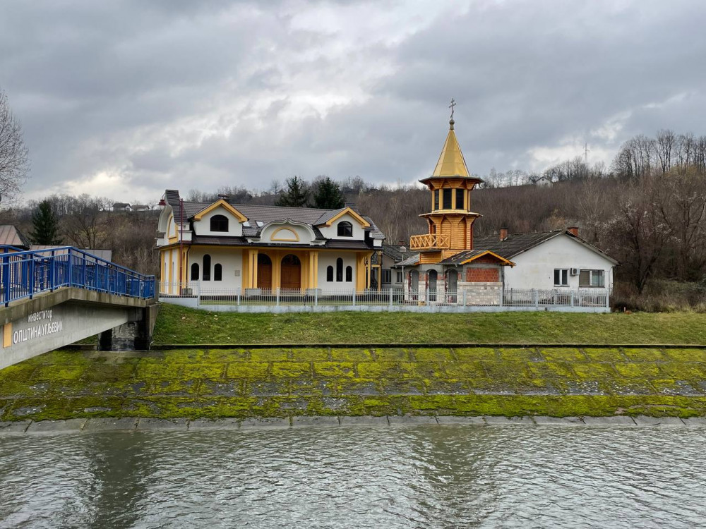 Το μοναστήρι του Αγίου Αλεξάνδρου Νιέφσκι στο Ουγκλέβικ