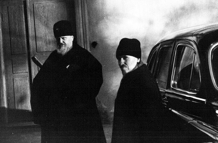 С Патриархом Пименом в Переделкино, у гостиницы. Рождество Христово 1973 года