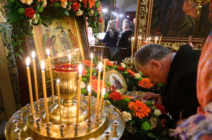 Встреча святых мощей преподобного Сергия и чрезвычайное происшествие в Псковском кафедральном соборе