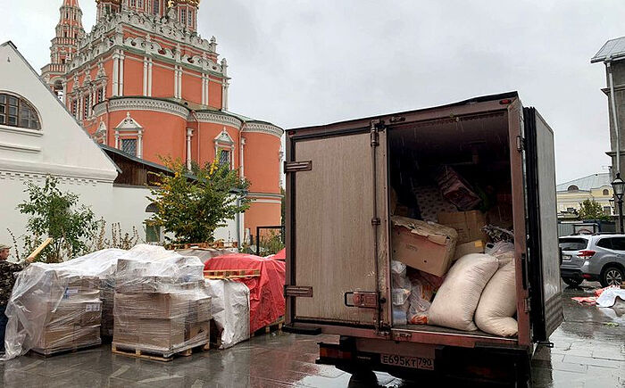 Более 20 тонн гуманитарной помощи собрали в храмах Подольской епархии