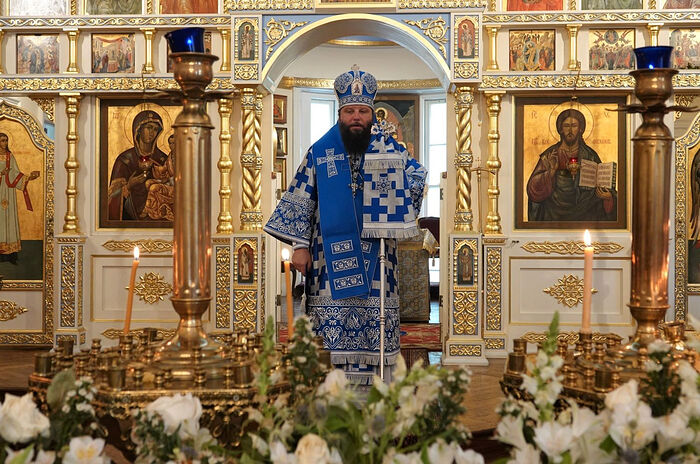 Митрополит Николай в Знаменском Синодальном соборе Нью-Йорка