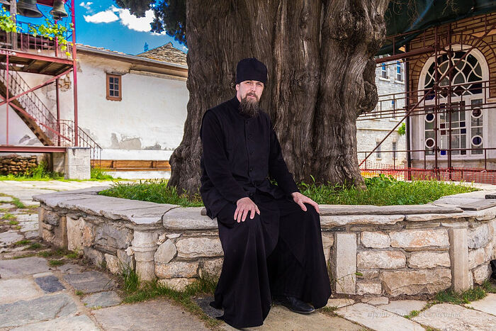 Священник Андрей Самсонов
