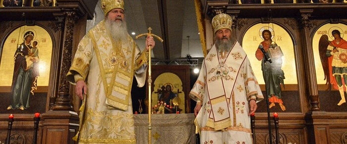 Met. Tikhon (left), Met. Onuphry (right). Photo: news.church.ua