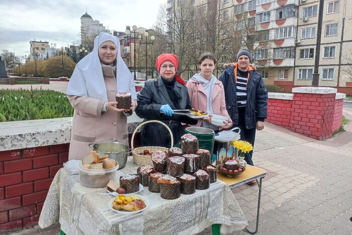 Православные добровольцы Марфо-Мариинского монастыря в Белгороде провели акцию «Пасха радость нам несёт»