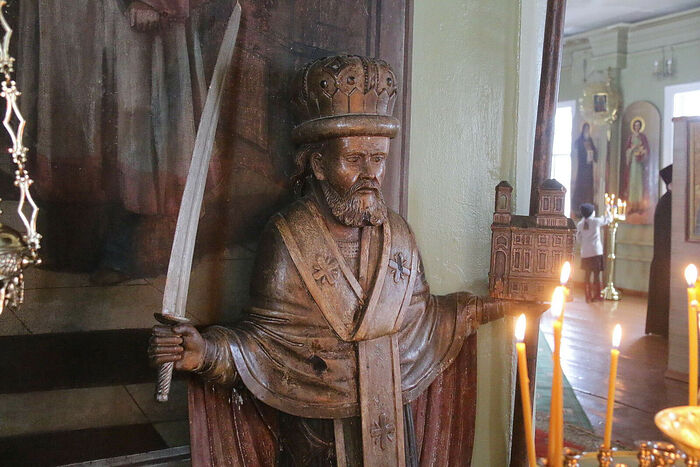 Icon of St. Nicholas at the church in the village of Syntul