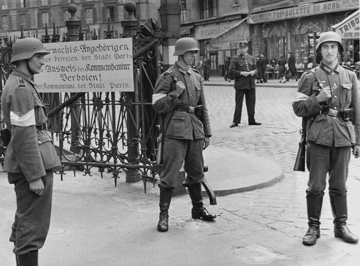 Στρατιώτες της Βέρμαχτ στο Παρίσι