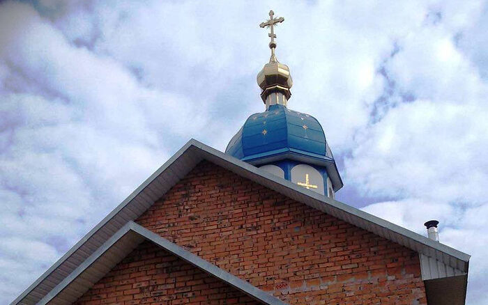 Рейдеры во главе с депутатом сельсовета захватили храм в Хмельницкой области Украины