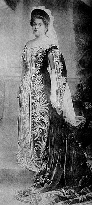 Анна Танеева на костюмированном придворном балу в Эрмитаже, 22 января 1903 года