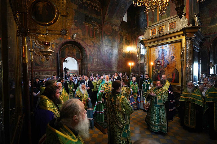 Small Vespers in the Holy Trinity Cathedral. Photo: patriarchia.ru
