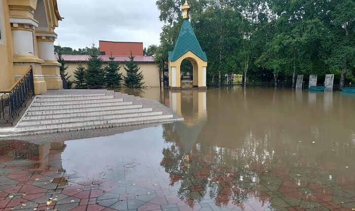 Владивостокская епархия оказывает помощь пострадавшим от стихии в Приморском крае