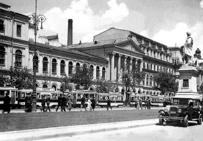 Бухарестский университет в 1920-е гг.
