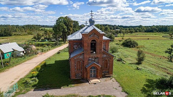 Церковь в селе Лесковичи, где служил отец священномученика Евстафия, священник Владимир Малаховский