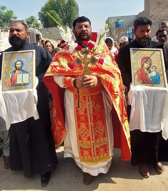 ROCOR Priest From Pakistan: People Feel Truth of Orthodoxy, and They Do Not Want to Go Back