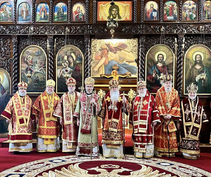 The newly consecrated Bp. Nikodhim is on the left of Met. Tikhon. Photo: oca.org